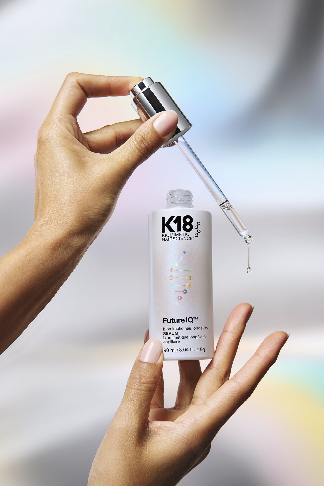 K18 FutureIQ Serum Anwendung mit Pipette